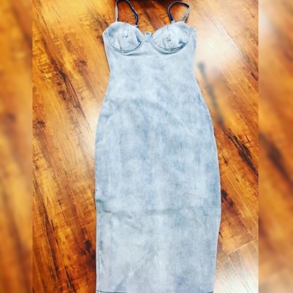 denim bodycon midi dress